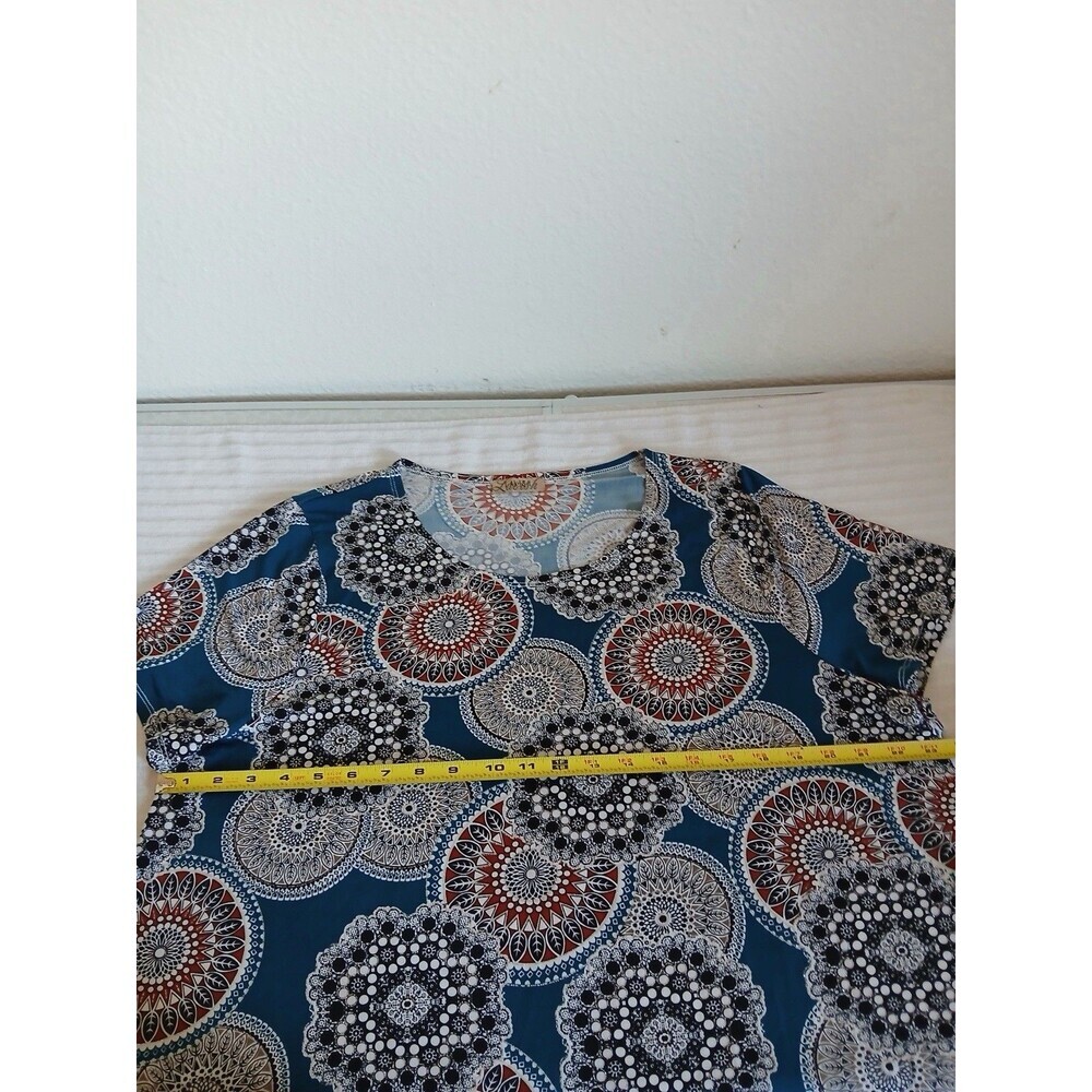 Lavish 2X Plus Size Boho Mandala Print Tunic Top Blue Multicolor Short Sleeve - Picture 11 of 15
